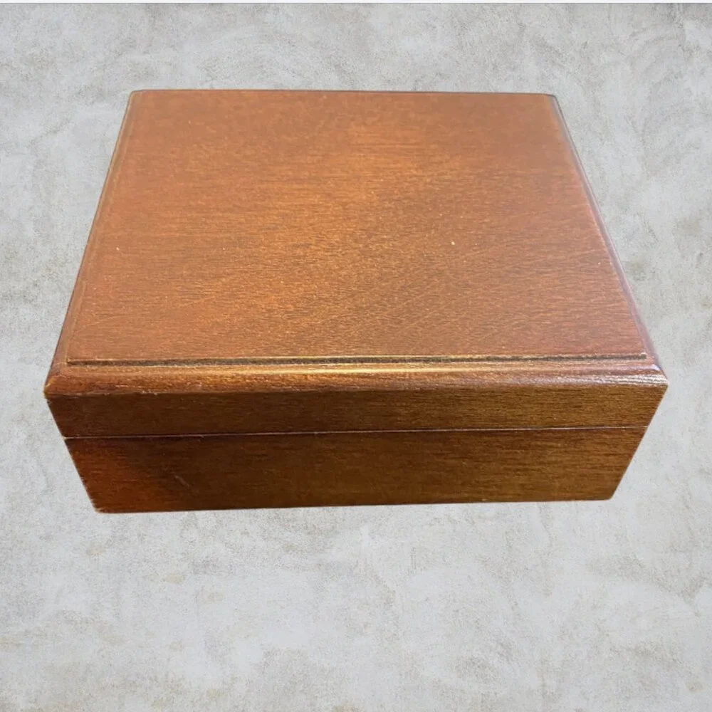 COLIBRI -- Swiss Quartz Pocket Watch/PenKnife, NOT WORKING, Wood Box, Never Used